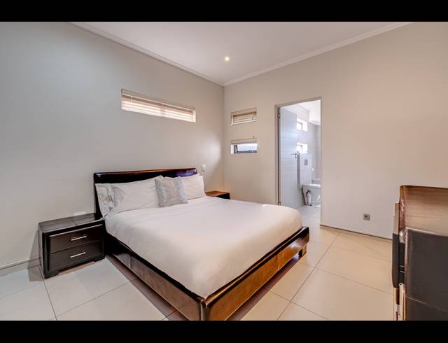 3 BEDROOM HOUSE FOR SALE IN BRYANSTON